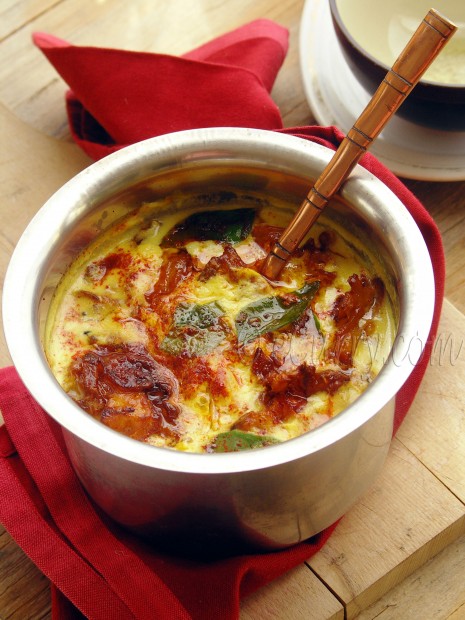 Punjabi Pakore Wali Kadhi