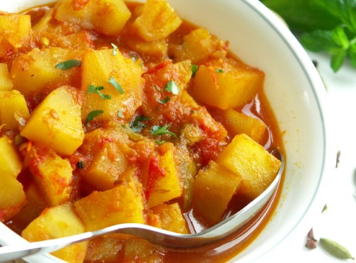 indian-curry-sauce-potato