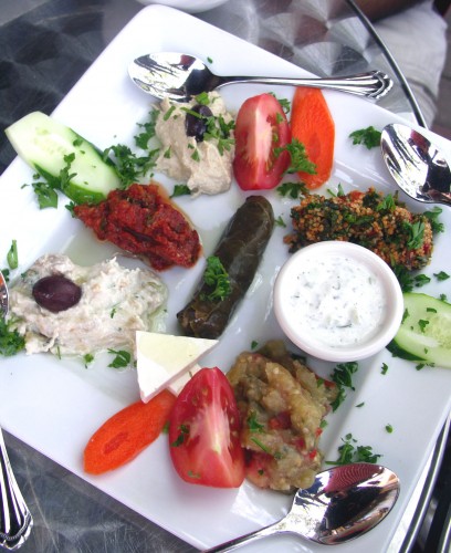 Istanbul appetizer platter