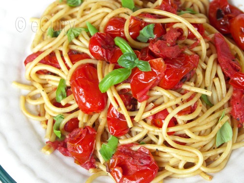 Pasta with Charred Skillet tomatoes 3