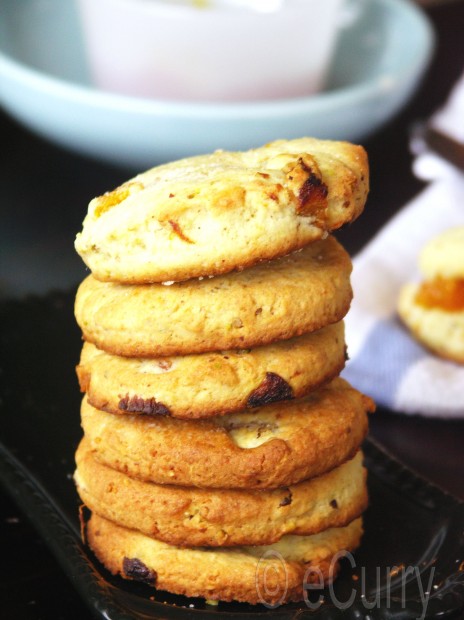 Apricot Ginger Scone 