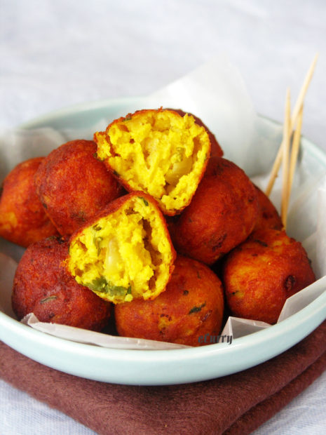 aloo pakora/potato snacks