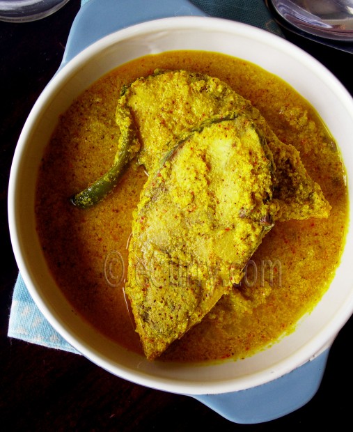 Bhapa Ilish/Steamed Fish