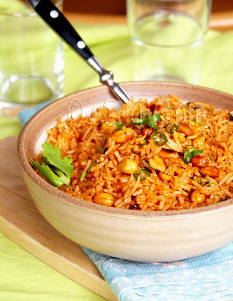 Cumin Flavored Tomato and Peanut Rice