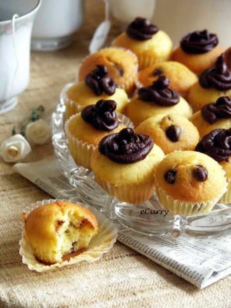 Orange Chocolate Chip Cupcake