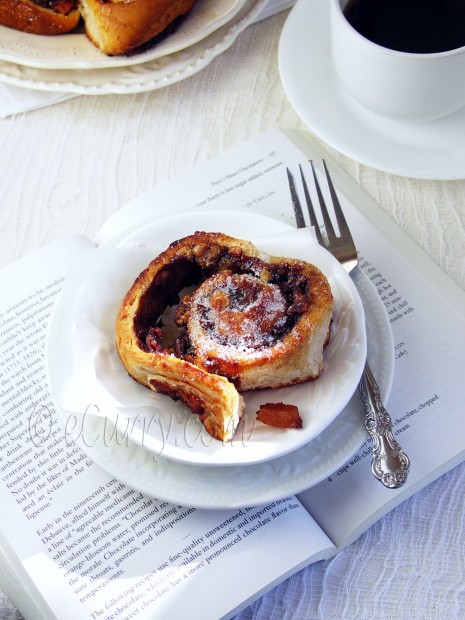 Caramelized Apple Walnut Cinnamon Roll 