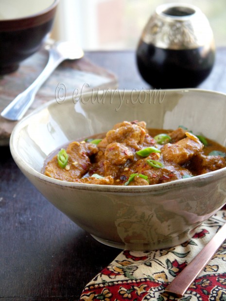 Curry Chicken In Cilantro Chile Sauce 