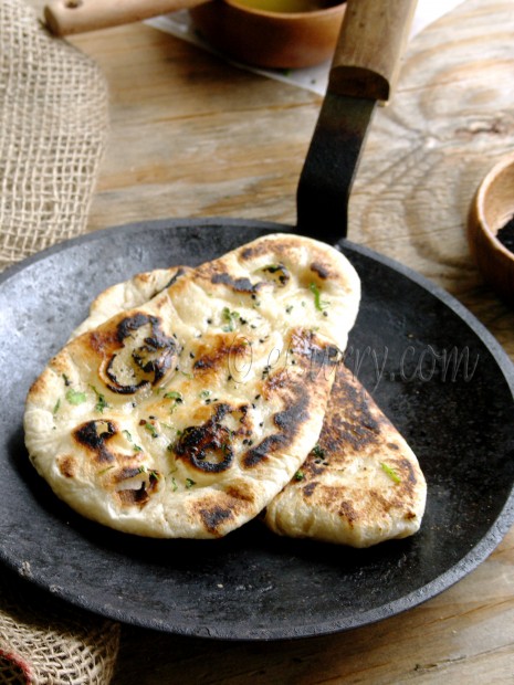 Making Naan in  Skillet/Tawa Naan 