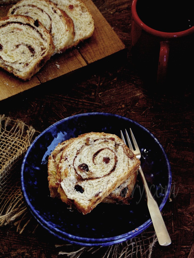 Cranberry Nut Swirl Bread