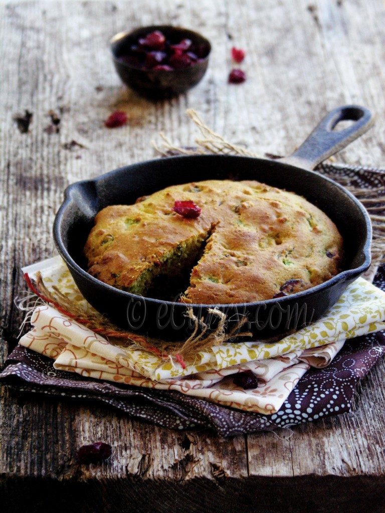 Jalapeno Cranberry Skillet Corn Bread