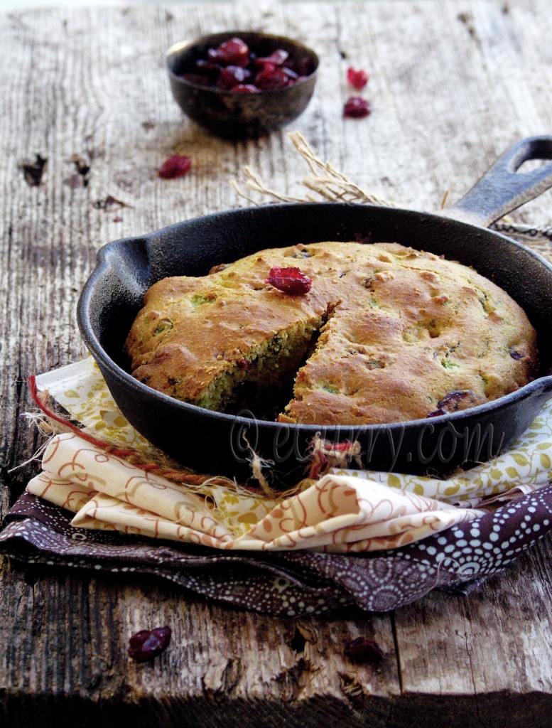 Jalapeno Cranberry Skillet Corn Bread