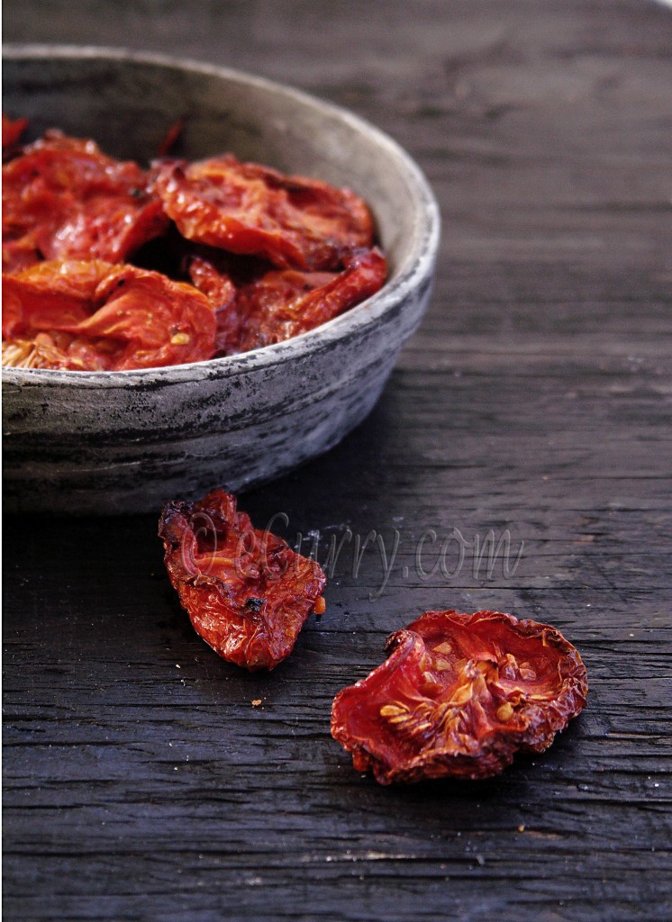 sun/oven dried tomatoes