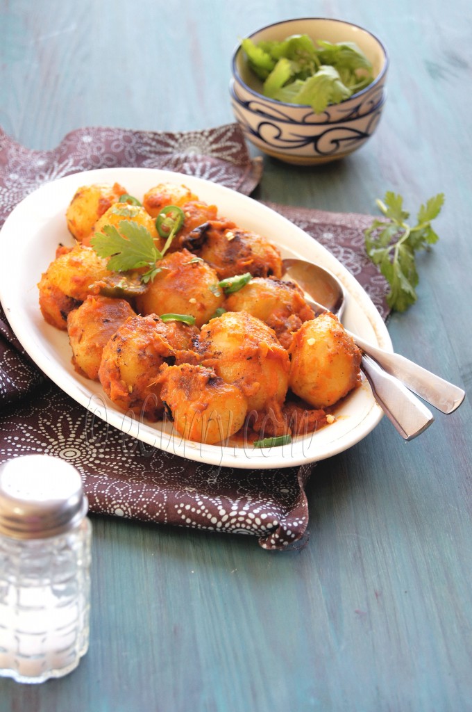 Niramish Dum Aloo 