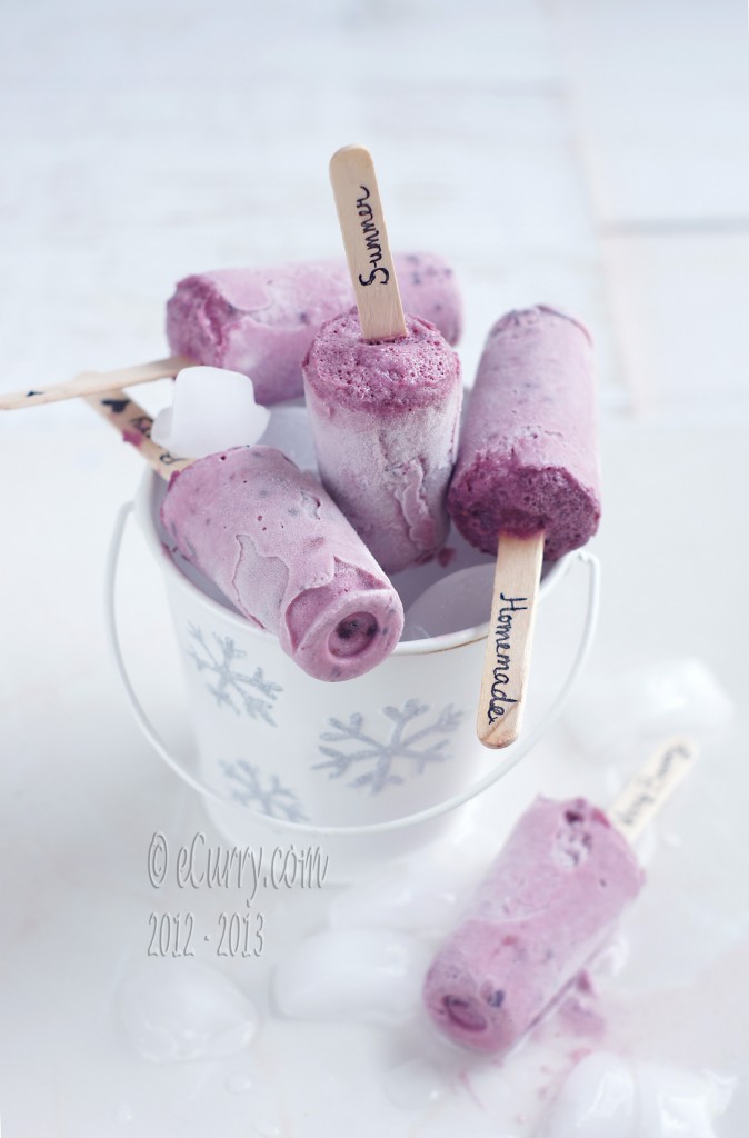 Blackberry Ice Cream with Amaretto 7