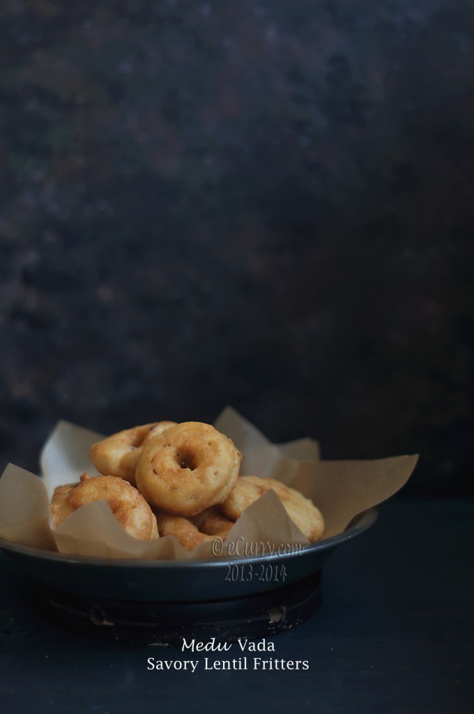 medu-vada-1- savory lentil fritters