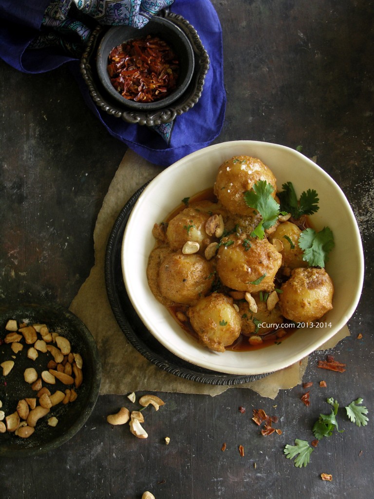 Kashmiri-Dum-Aloo-5.jpg