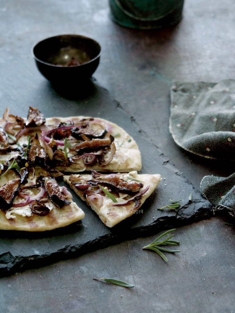 Naan-Pizza-with-Figs-3.jpg