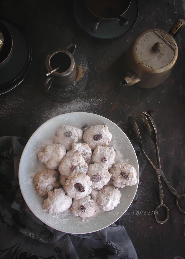 Almond-and-Cranberry-Cookies-12.jpg