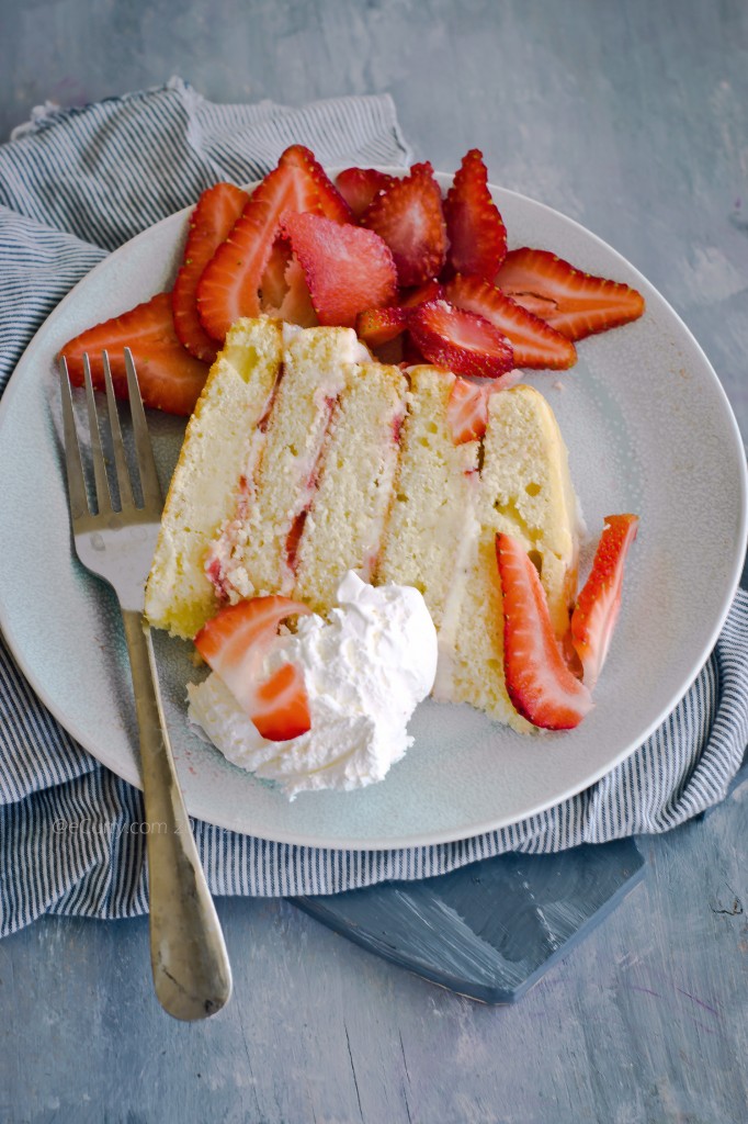 Strawberry lemon layer cake 5