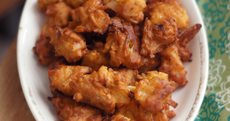 Onion Pakoras/Fritters