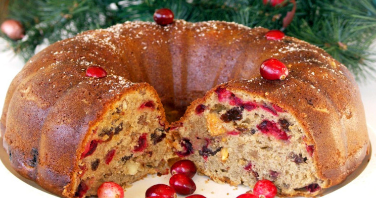 Spiced Cranberry Raisin Bundt Cake