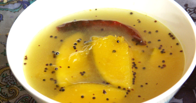 Aamer Ombol – Chilled Green Mango Soup or Cooler