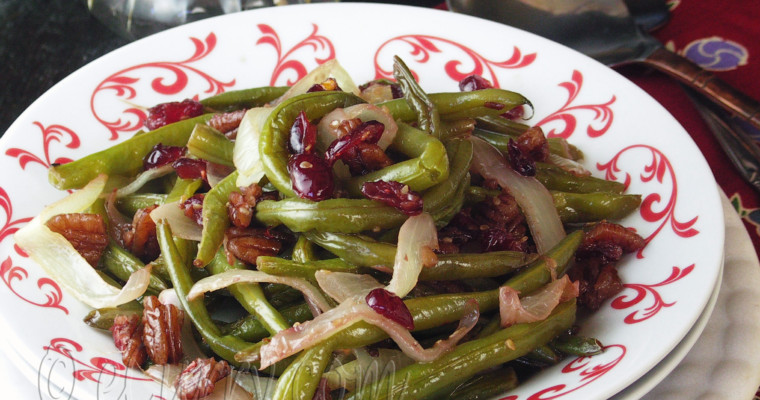 Green Beans with Pecans and Cranberries