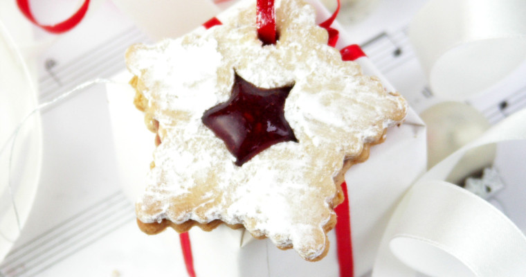 Linzer Cookies with Spiced Jam