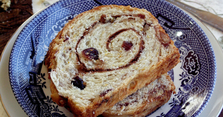 Spiced Cranberry and Nut Swirl Bread for Sunshine and Smile