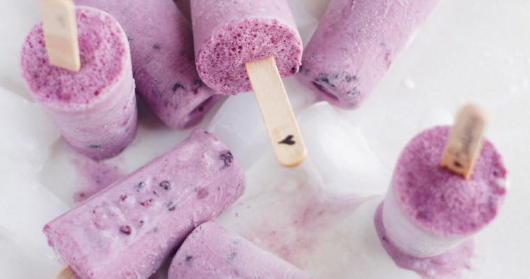 Blackberry Ice Cream with Amaretto