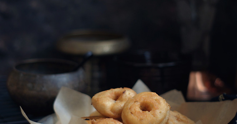 Medu Vada: Savory Lentil Fritters