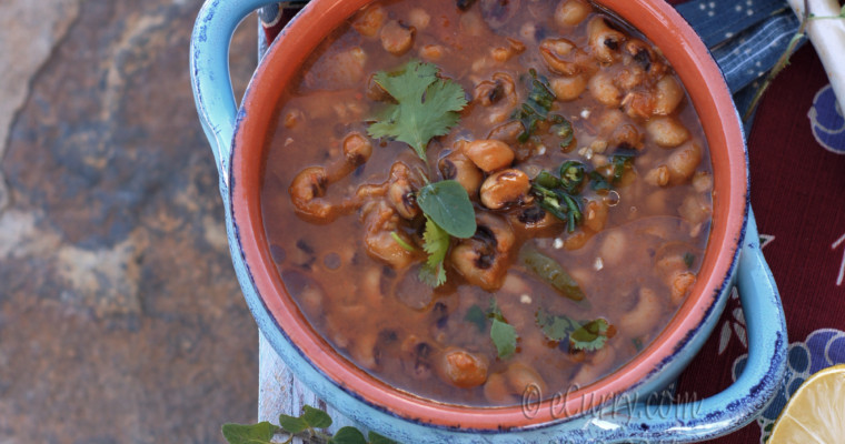 Black-Eyed Peas with Roasted Tomato Sauce